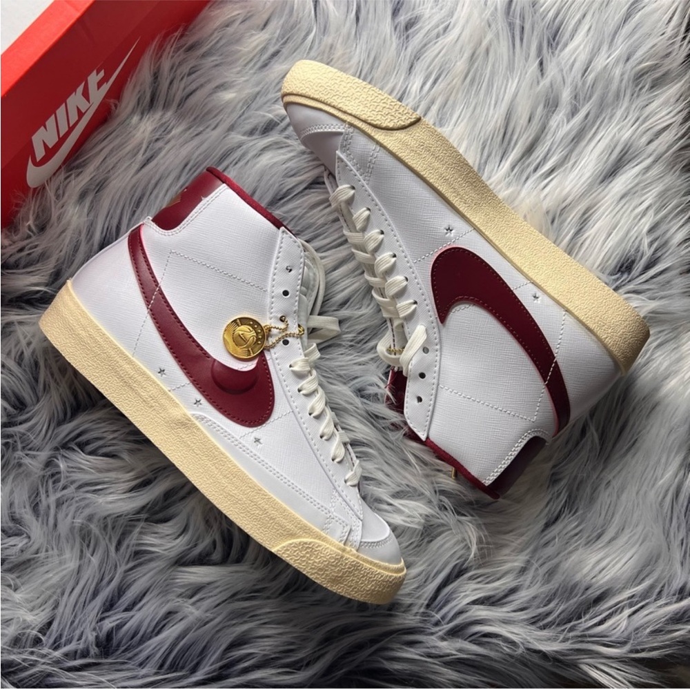 Nike Women's White & Maroon High-Top Sneakers Blazer Mid 77'